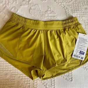 Lululemon Hotty Hot Short 2.5" Green